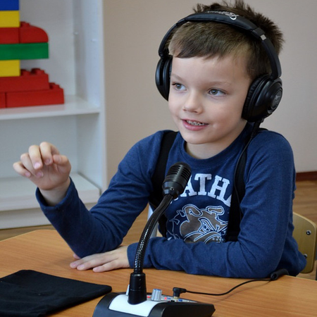 "ФОРТЕ" Аудиокласс проводной слухоречевой на 6 учеников - Компания «Речевая аппаратура «УНИТОН»